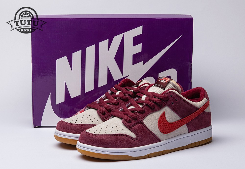 Skate Like a Girl x Nike SB Dunk Low DX4589600 Size 3645 [Model