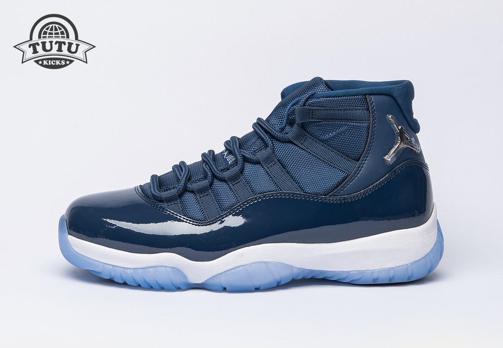 dark blue jordans 11